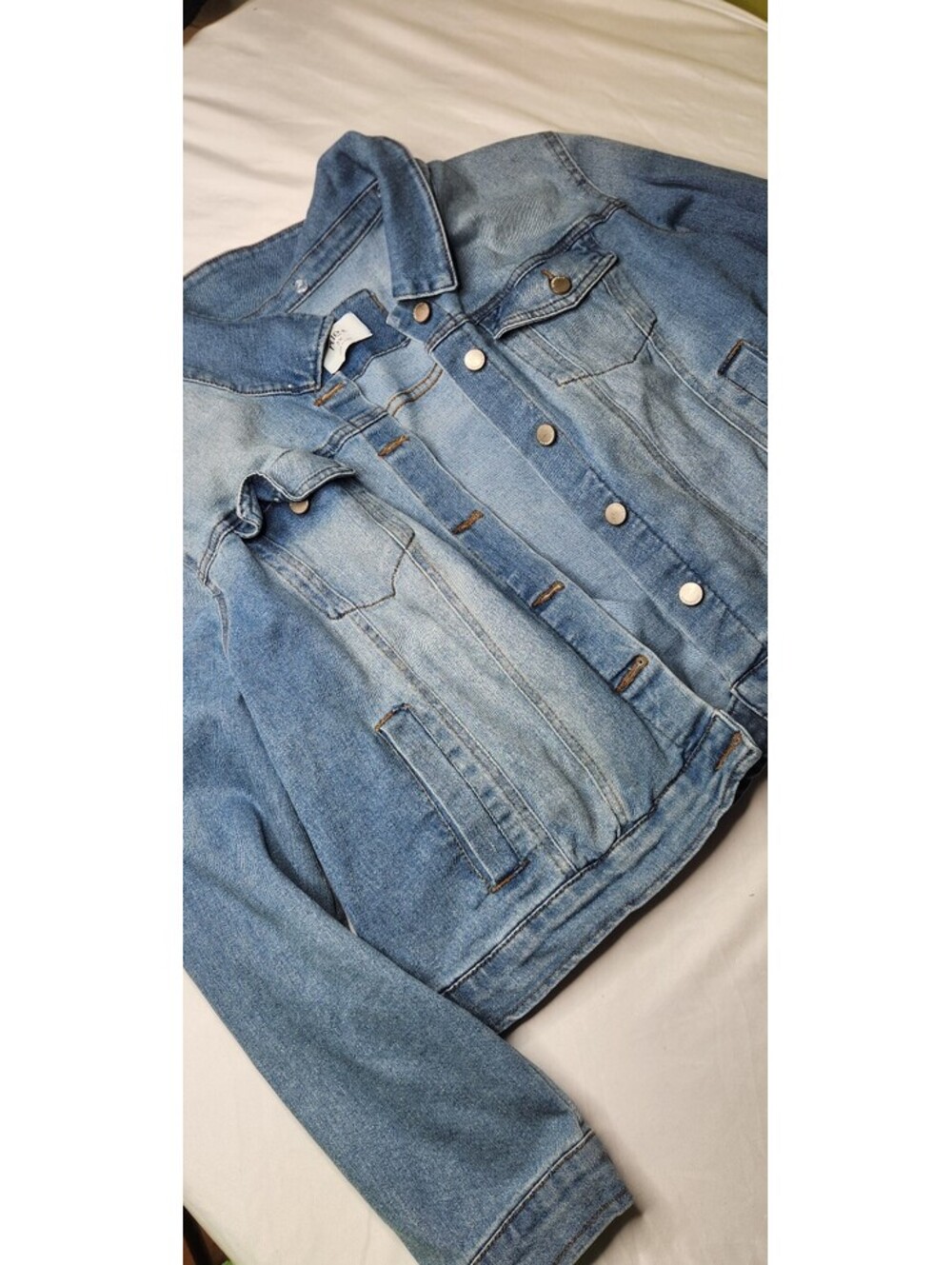 Light wash denim jacket rue 21